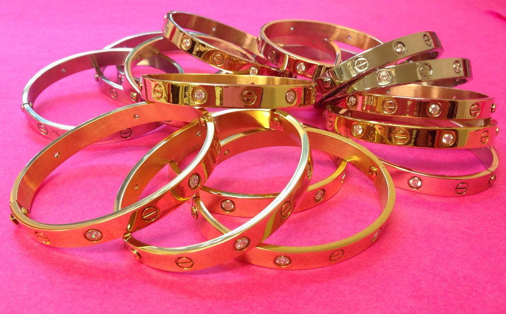 Love Crystal & Screw Bangle