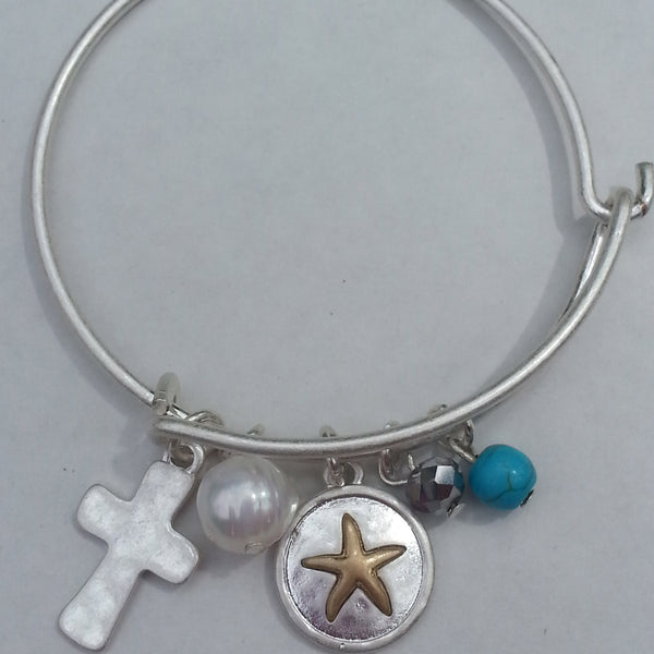 Starfish Pearl Bangle