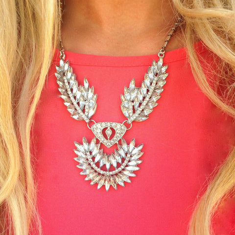 Our Crystal Feather Silver Statement Necklace from I Love Jewelry Auctions screams WOW! Make them stare with the stunning style!