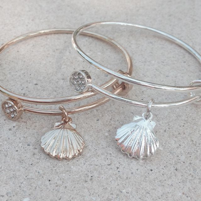 Shelly Shell Bangle
