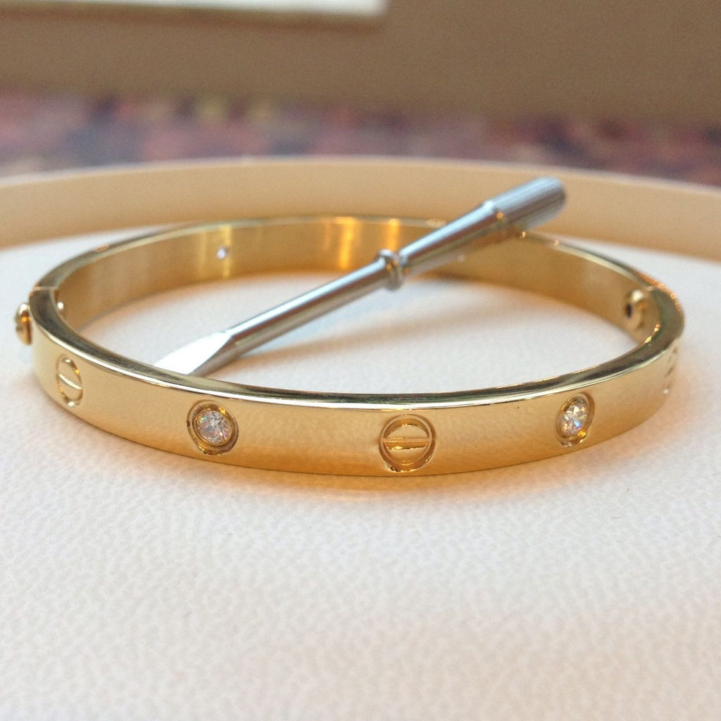 Love Crystal & Screw Bangle