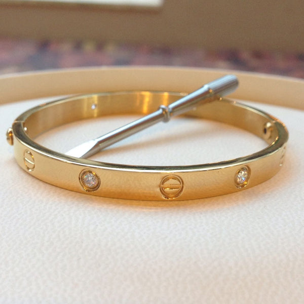 Love Crystal & Screw Bangle